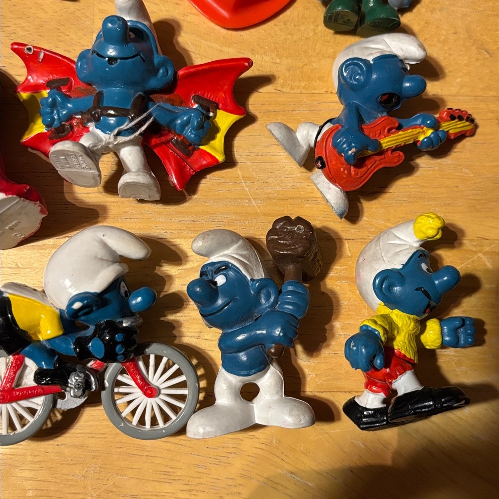 Set of 15 Vintage Smurfs Action Figures - Picture 4 of 5